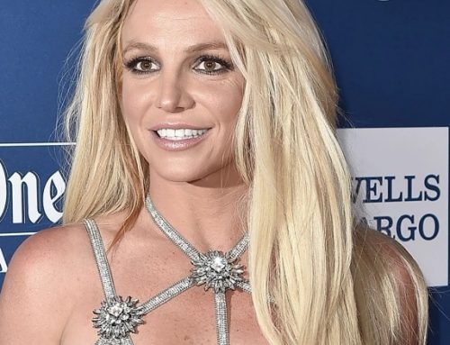 Britney Spears Spins Round & Round While Dancing to Justin Bieber Song